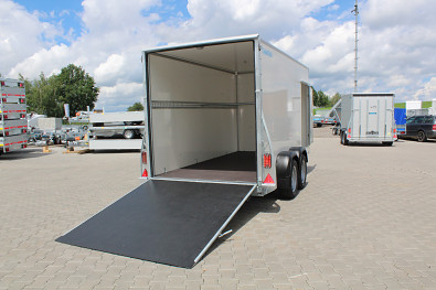 Tanatech Skříňový přívěs Sirius G375 375x171x190cm 2500kg Kombi Rampa/Dveře